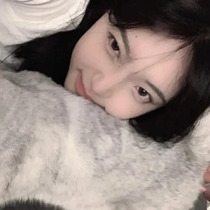 千亿影后魂穿十八线女星